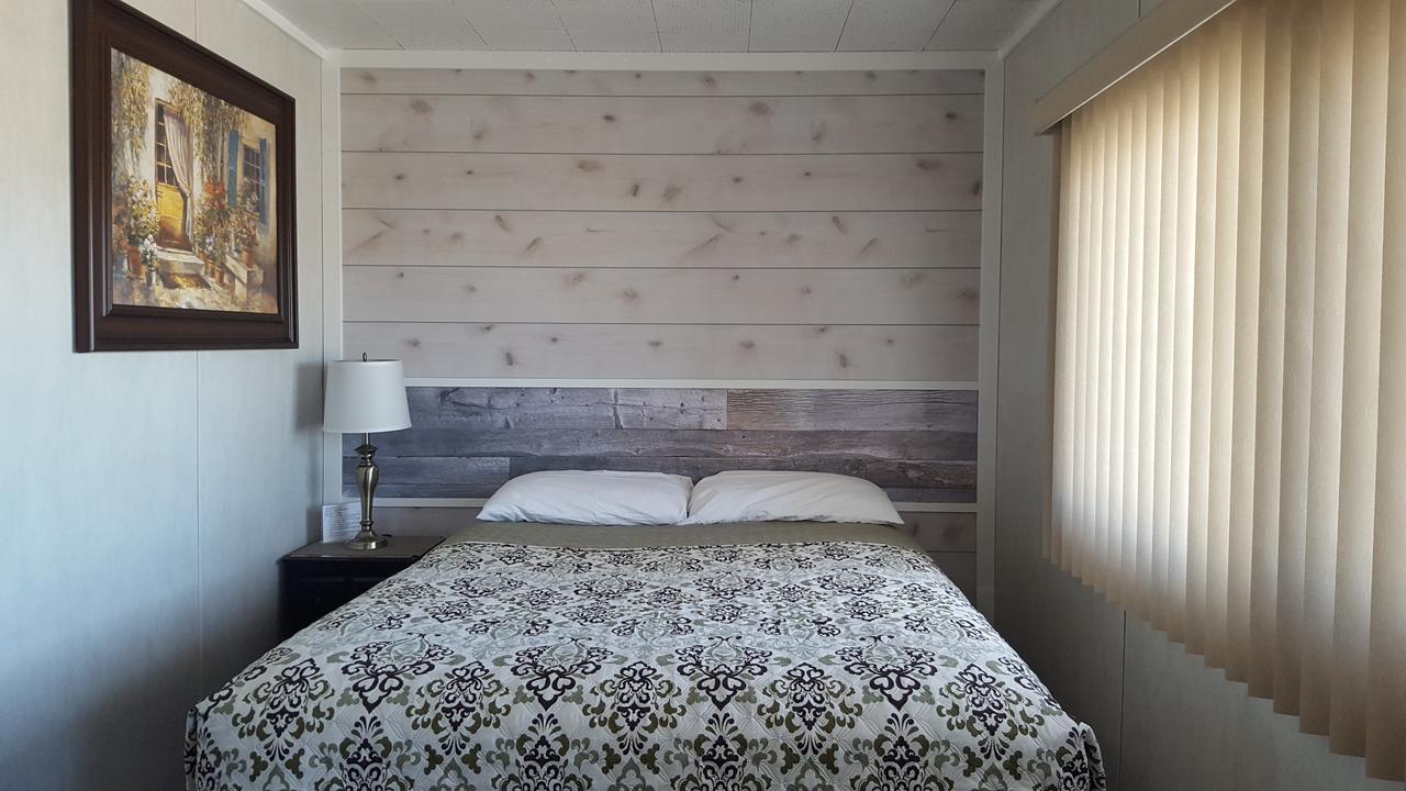Sunset Motel Portage la Prairie Zewnętrze zdjęcie
